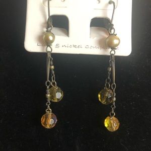 Drop earrings